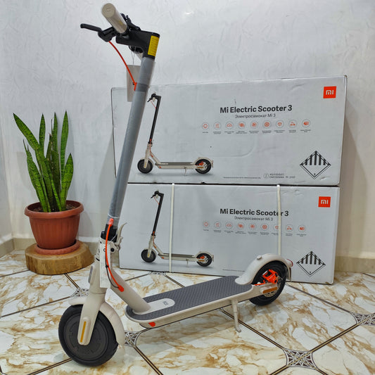 Trottinette Électrique Xiaomi Mi 3 (Pro 3)