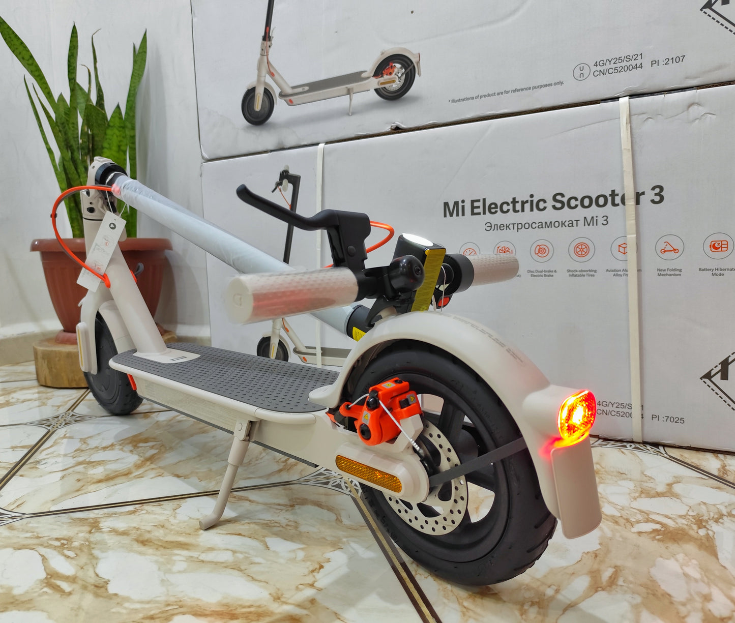 Trottinette Électrique Xiaomi Mi 3 (Pro 3)