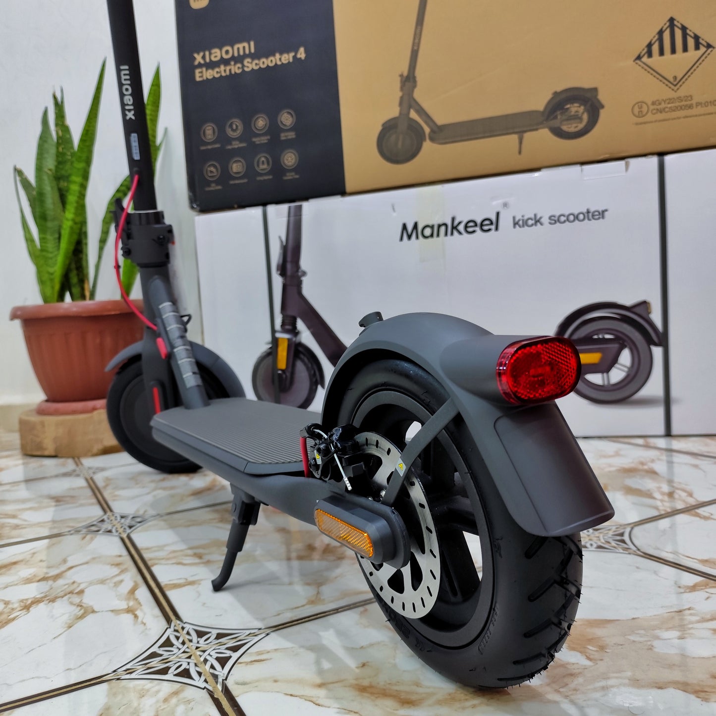 Xiaomi Mi 4 Trottinette Électrique