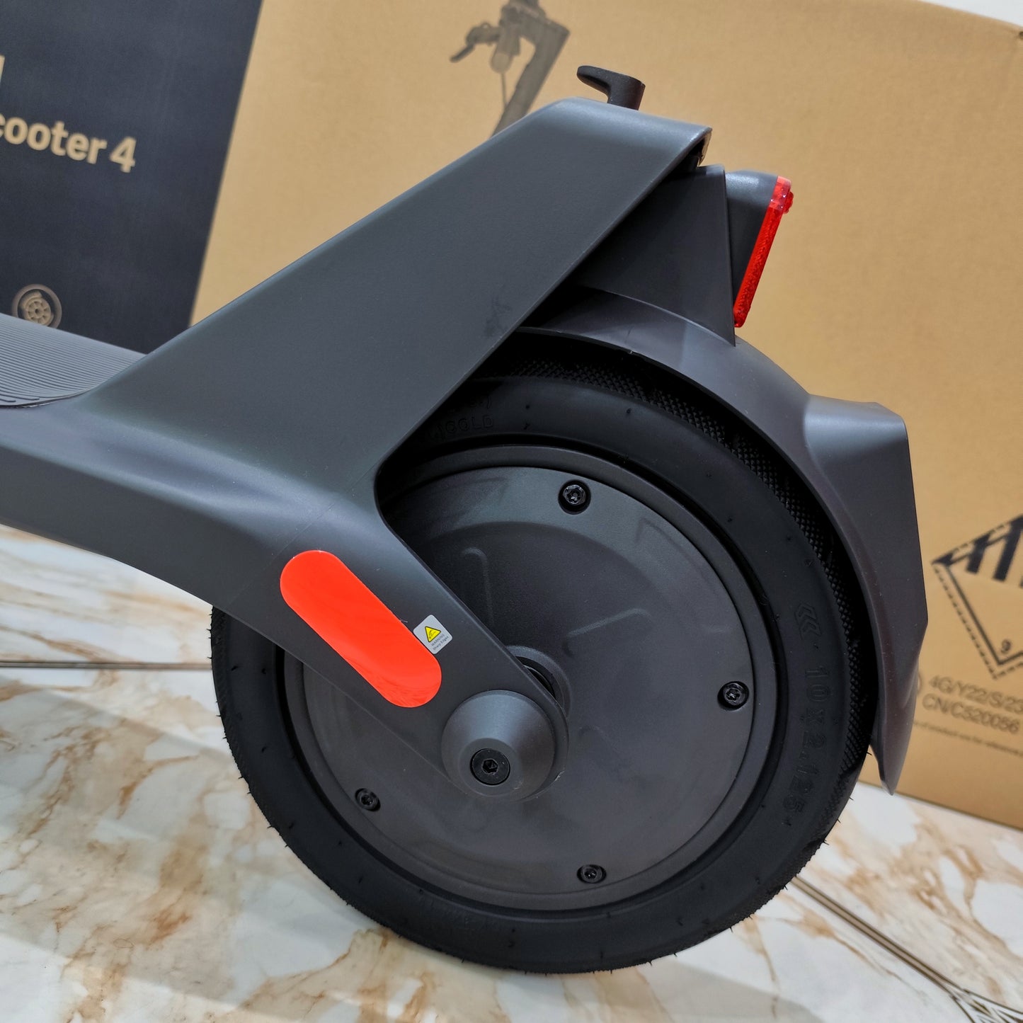 Xiaomi Mi 4 Lite 2eme Génération Trottinette Électrique