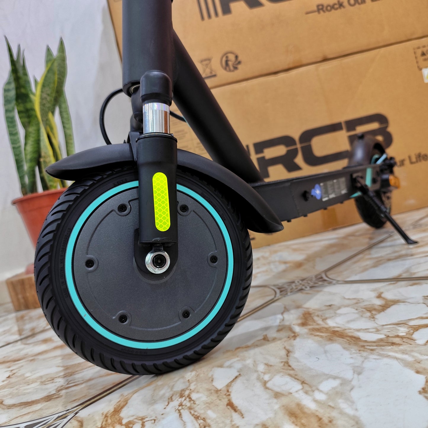 RCB R17 🛴 Trottinette Électrique 🇩🇪