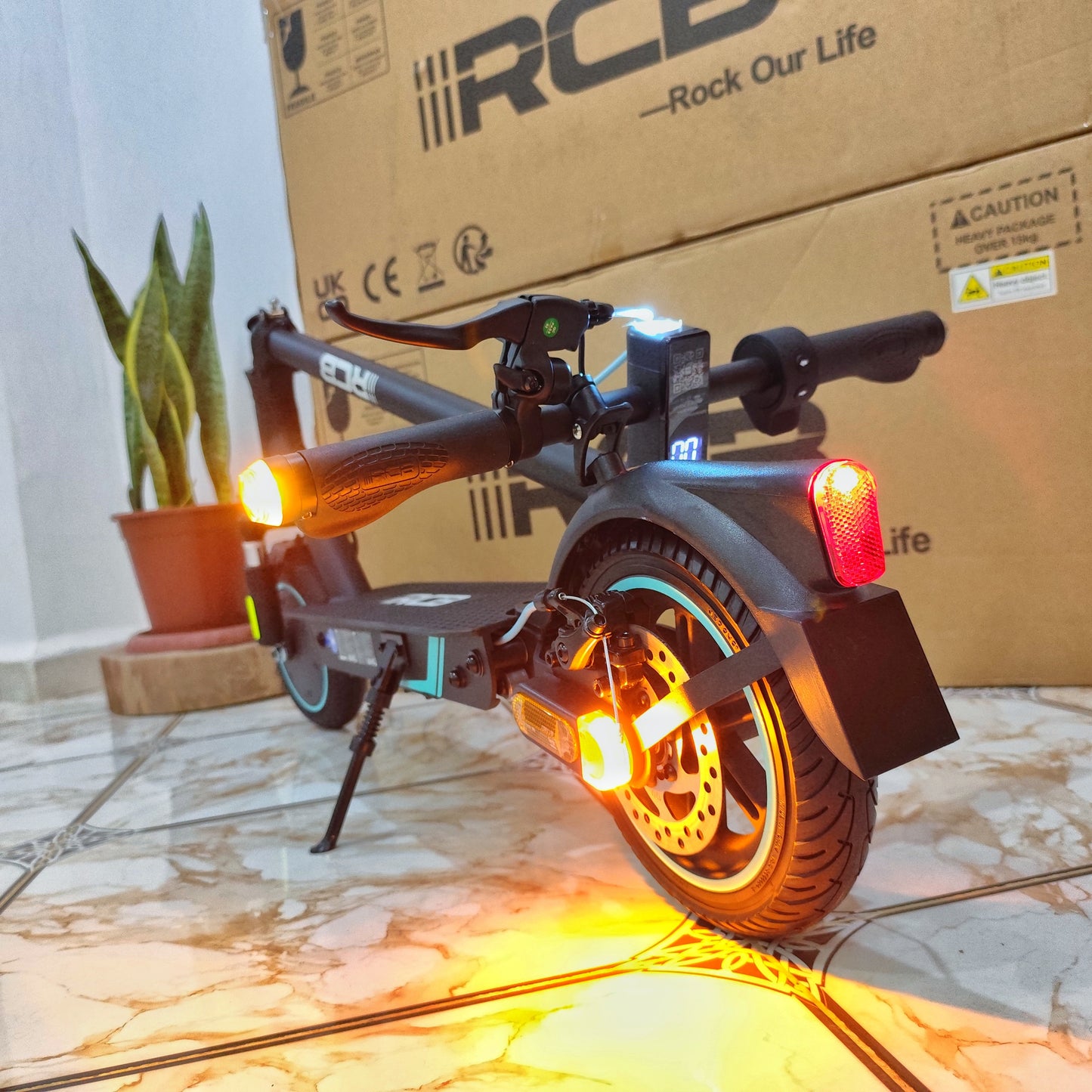 RCB R17 🛴 Trottinette Électrique 🇩🇪