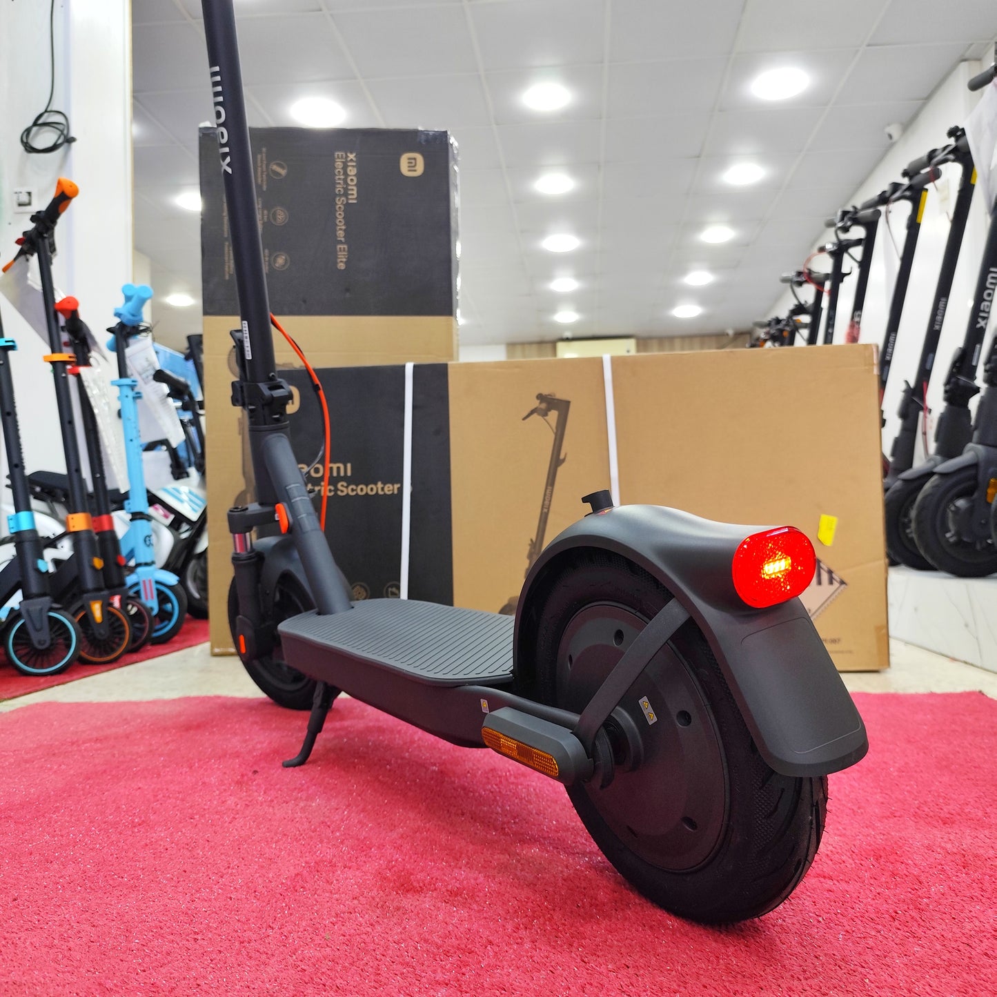 Trottinette Électrique Xiaomi 5 ELITE | Jamais Utilisé