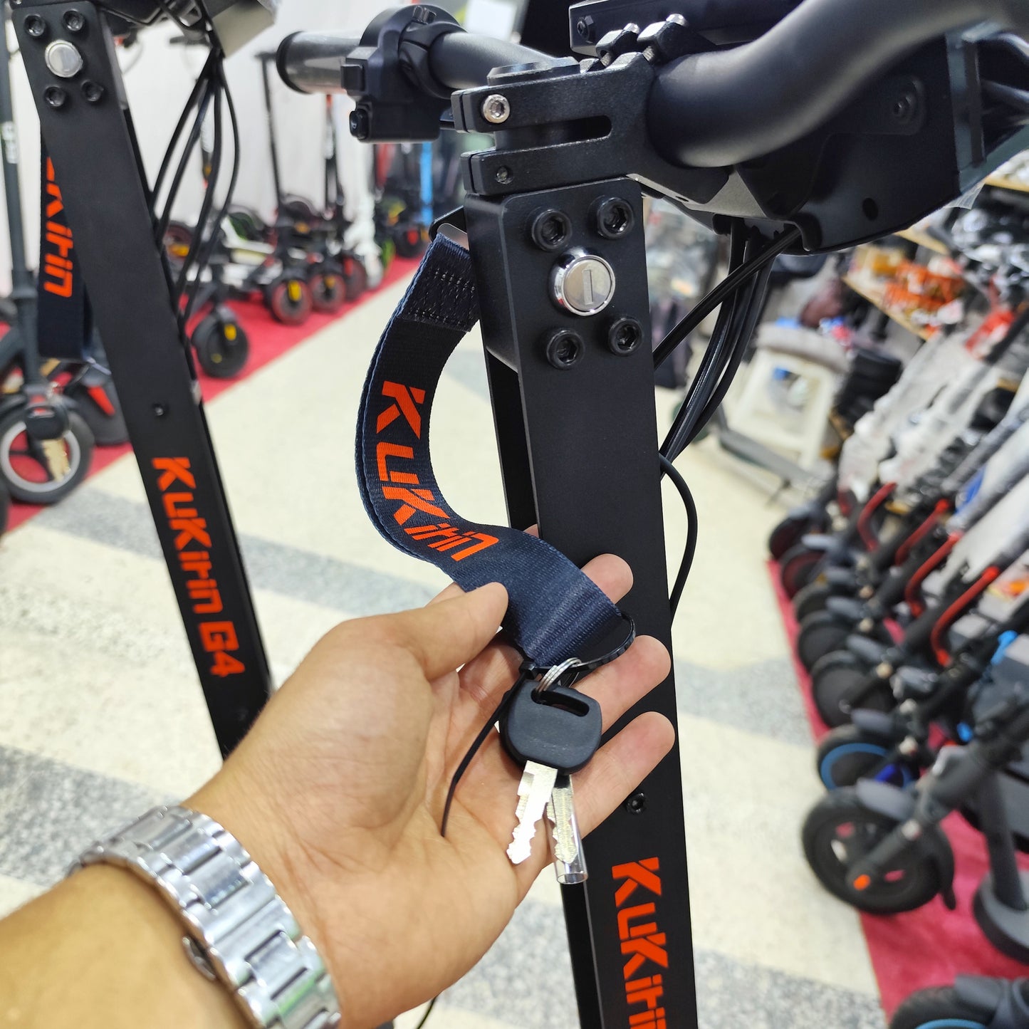 Trottinette Électrique Kukirin G4 2026 | MOTEUR 2000W | 00Km !