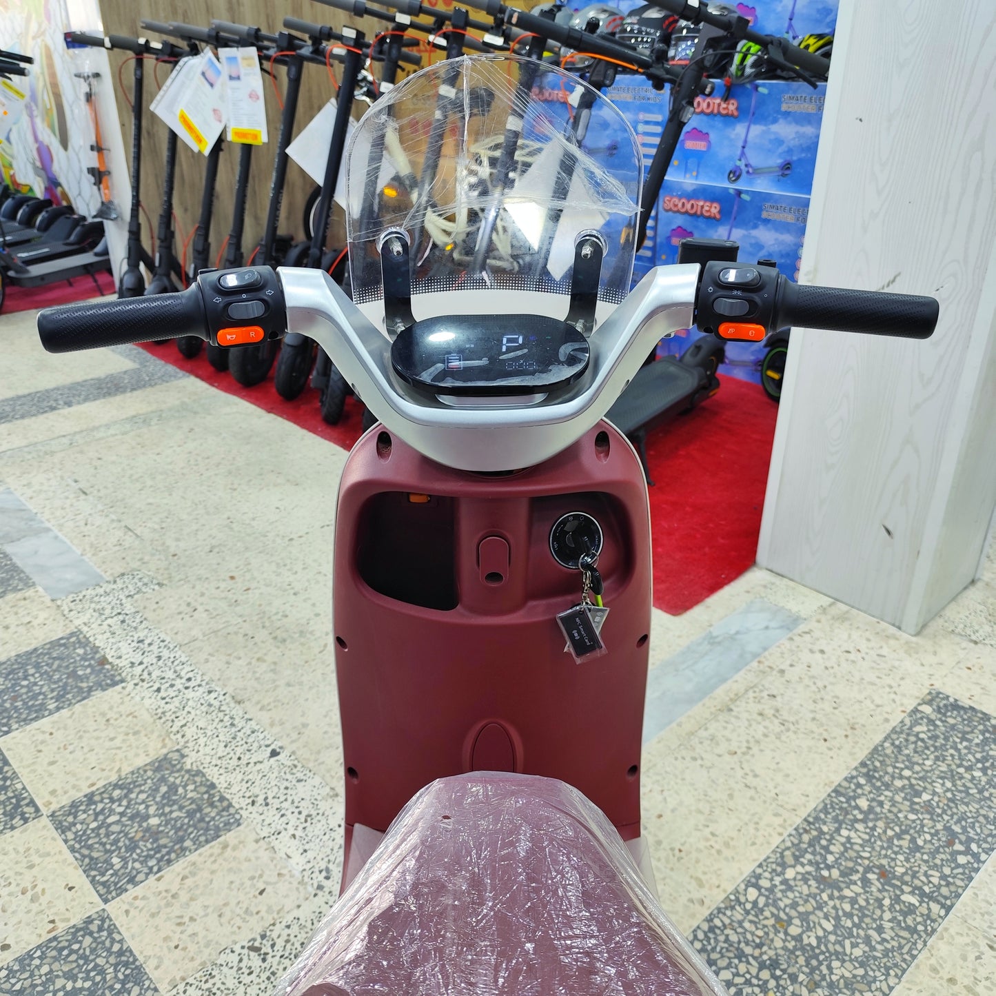Moto Électrique NIU JET 7 i DESTOCKAGE!