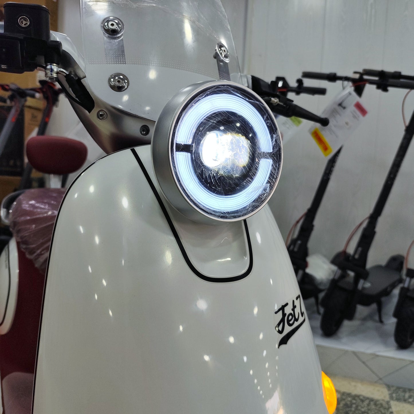 Moto Électrique NIU JET 7 i DESTOCKAGE!