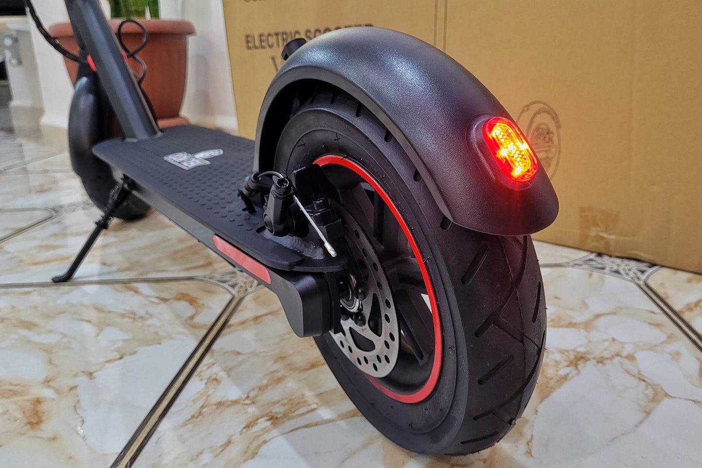 Trottinette Electrique OOKTEK V10 - Germany